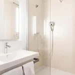 Poitiers Aeroport Hotell Biard