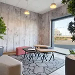 Poitiers Aeroport Hotell