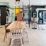 Poitiers Aeroport Hotell