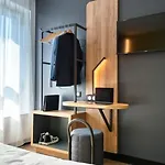 Poitiers Aeroport Hotell Biard