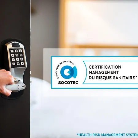 Poitiers Aeroport Hotel 3*