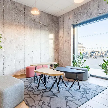 Poitiers Aéroport Biard