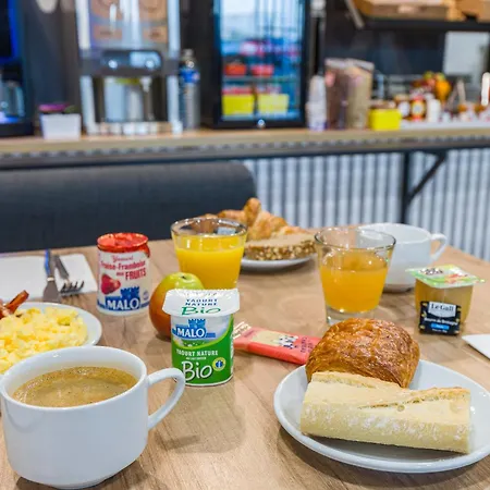 Hotel Poitiers Aeroport