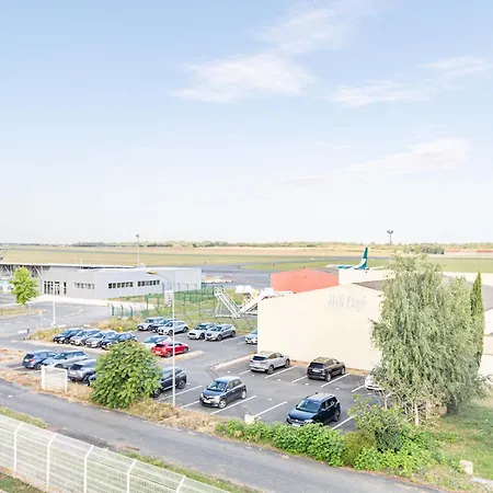 Hotel Poitiers Aéroport Biard