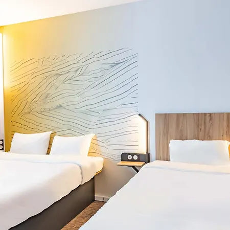 Hotel Poitiers Aéroport 3*