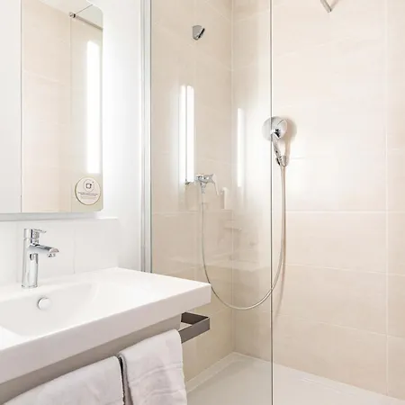 Poitiers Aeroport Hotel Biard