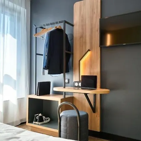 Poitiers Aeroport Hotel Biard