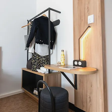 Hotel Poitiers Aéroport