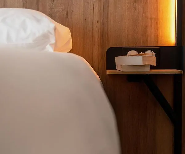 Poitiers Aéroport 3* Biard