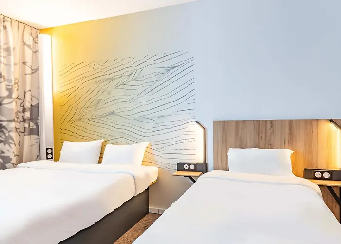 Hotel Poitiers Aéroport 3*